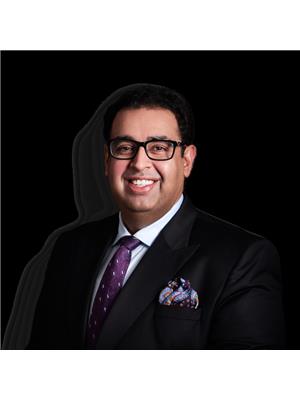 QAMAR ZAMAN