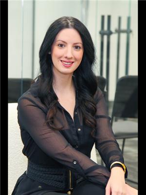 ANGELICA PIPARO
