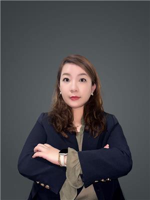NICOLE SHI