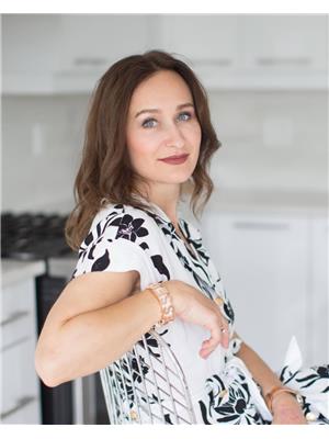 IRINA MORGENSTERN