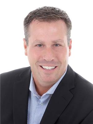 BRENT HILLIS