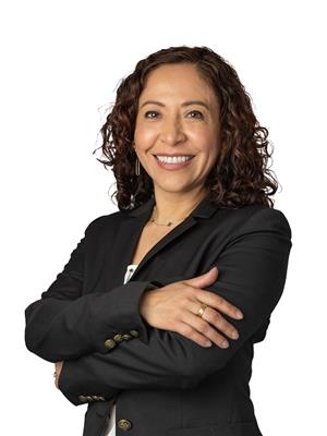 JULIE MARTICORENA