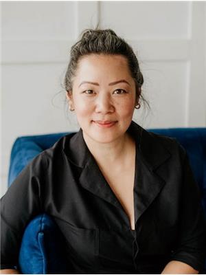 LISA CHOI