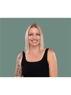 Amanda Hinks