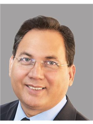 SADDIQ KHAN