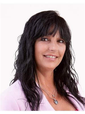 Julie Struthers