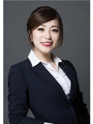 VANESSA WANG