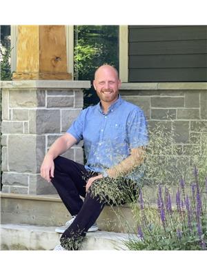 MATT HUTTEN