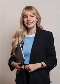 Kate Loginova
