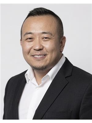 Kevin Huang
