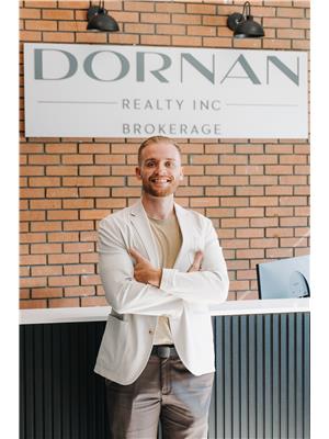 CHRIS DORNAN