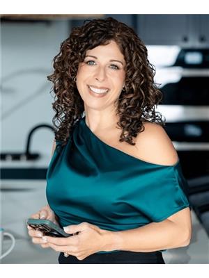 Teresa Gil-Felts