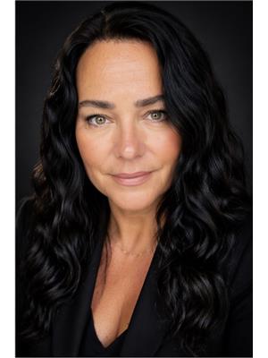 LINDA MCLELLAN