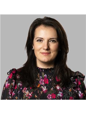 LARISSA SARAKAEVA