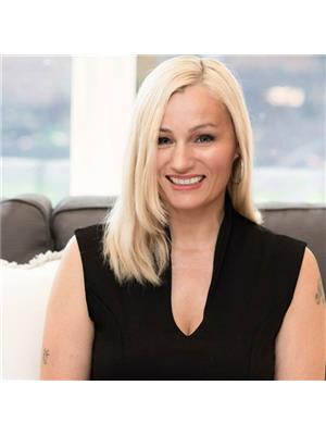Carolyn Lowe