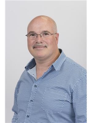 Paul Dixon