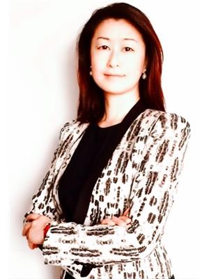 Vicky Wang