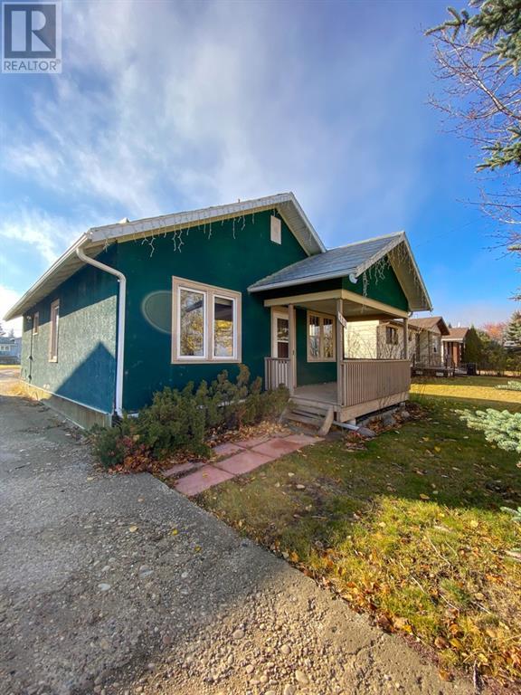 For sale 117 1st Ave SE, Falher, Alberta T0H1M0 A1073022 REALTOR.ca