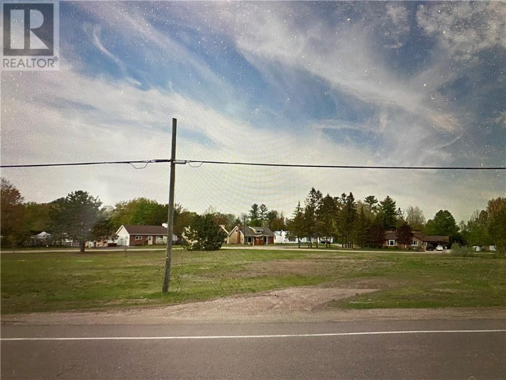 For sale 1841 PETAWAWA BOULEVARD, Petawawa, Ontario K8A0B8 1233162