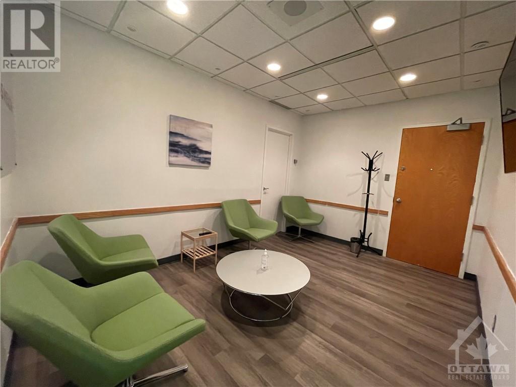 For lease 139 GREENBANK ROAD UNIT200, Nepean, Ontario K2H9A5