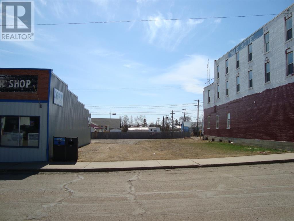 For sale 207,209 Main Street, Trochu, Alberta T0M2C0 A1094293