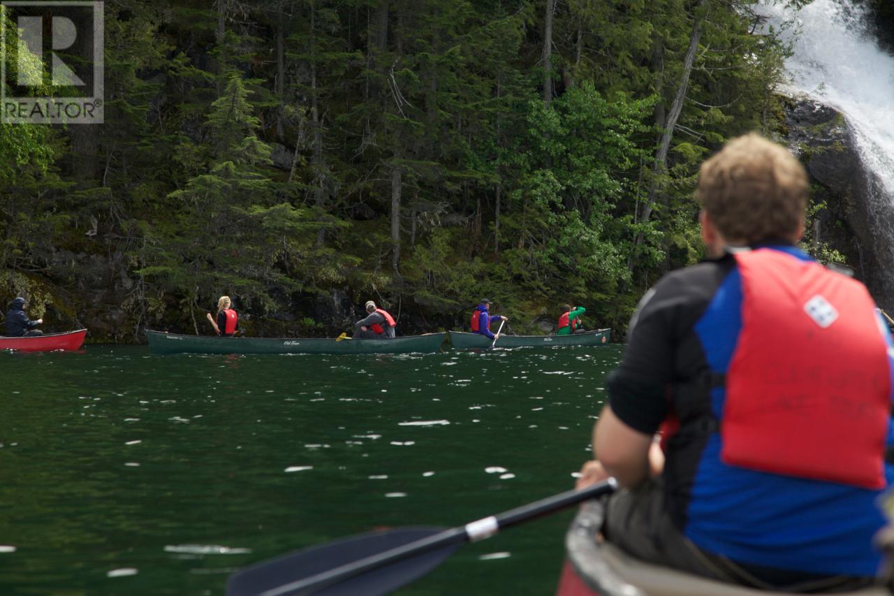 For sale CLEARWATER VALLEY ROAD, Clearwater, British Columbia 166768