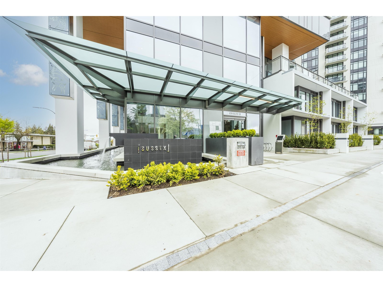 For sale 4001 4711 HAZEL STREET, Burnaby, British Columbia V5H1S5