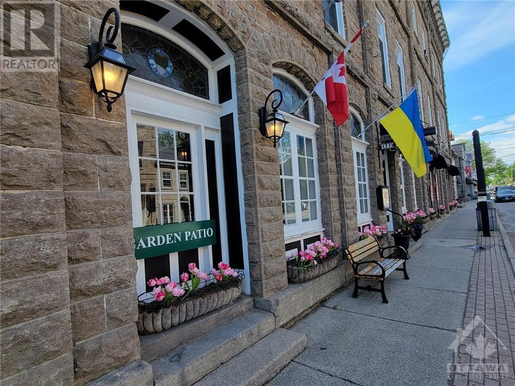 For sale 111 ST LAWRENCE STREET, Merrickville, Ontario K0G1N0