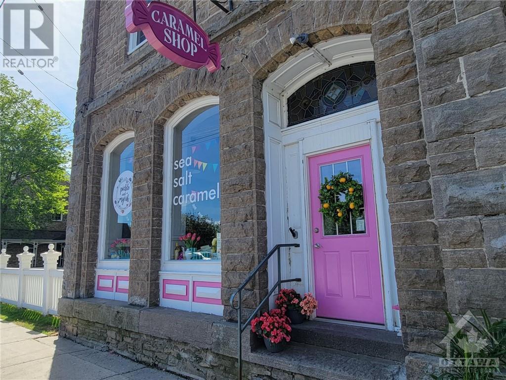 For sale 111 ST LAWRENCE STREET, Merrickville, Ontario K0G1N0