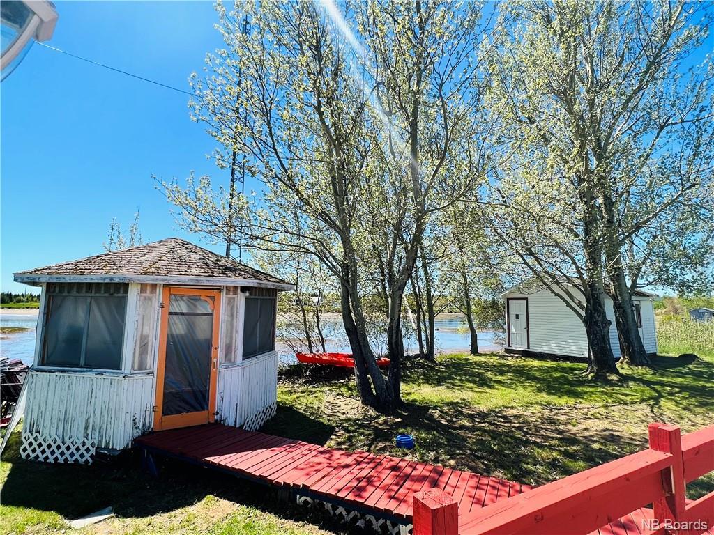 For sale 2330 Acadie, BasCaraquet, New Brunswick E1W5T9 NB073583
