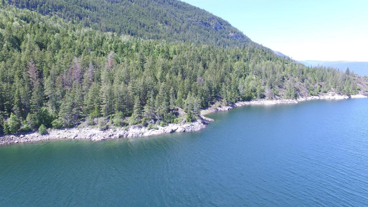 For sale Lot 4 LOWER ARROW LAKE, Castlegar, British Columbia V1N3H3