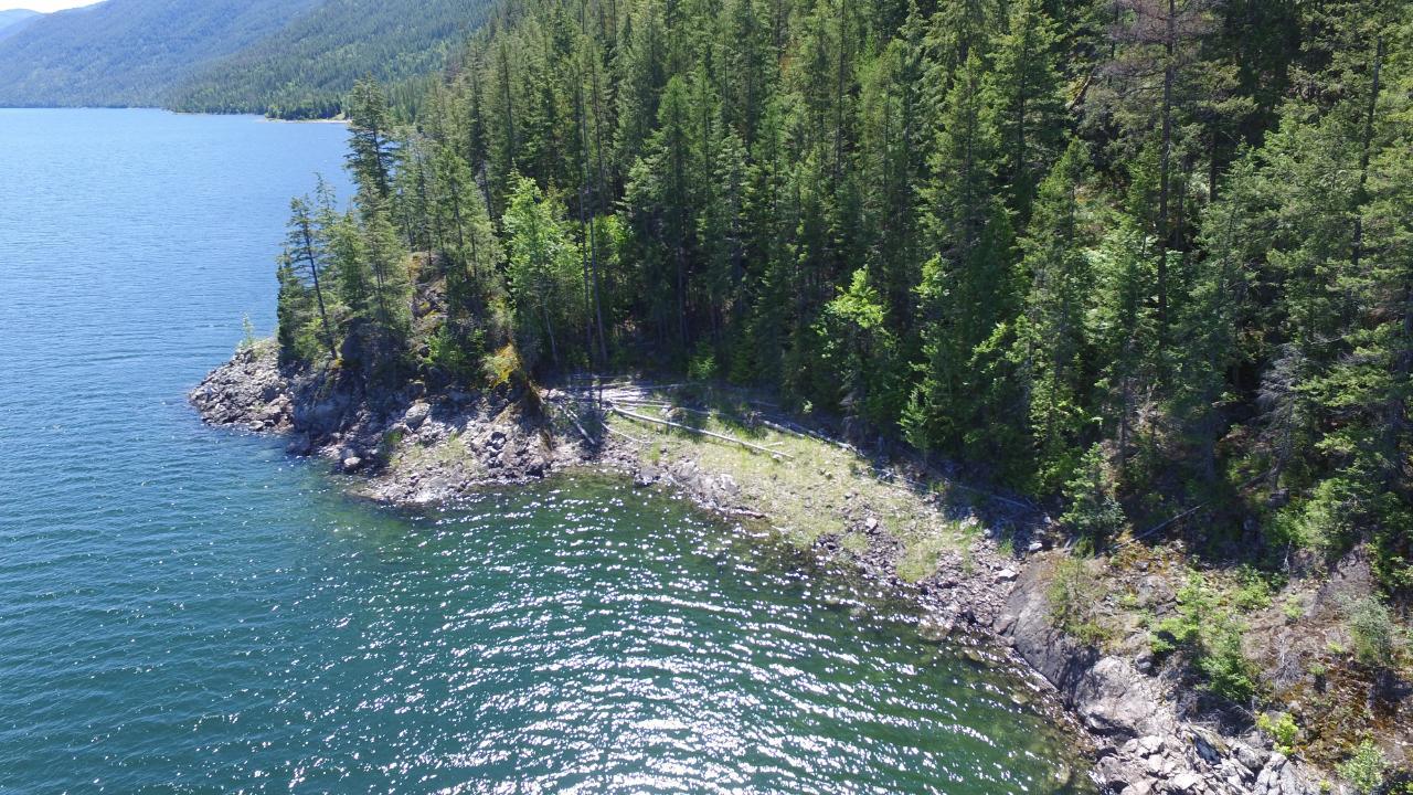 For sale Lot 4 LOWER ARROW LAKE, Castlegar, British Columbia V1N3H3