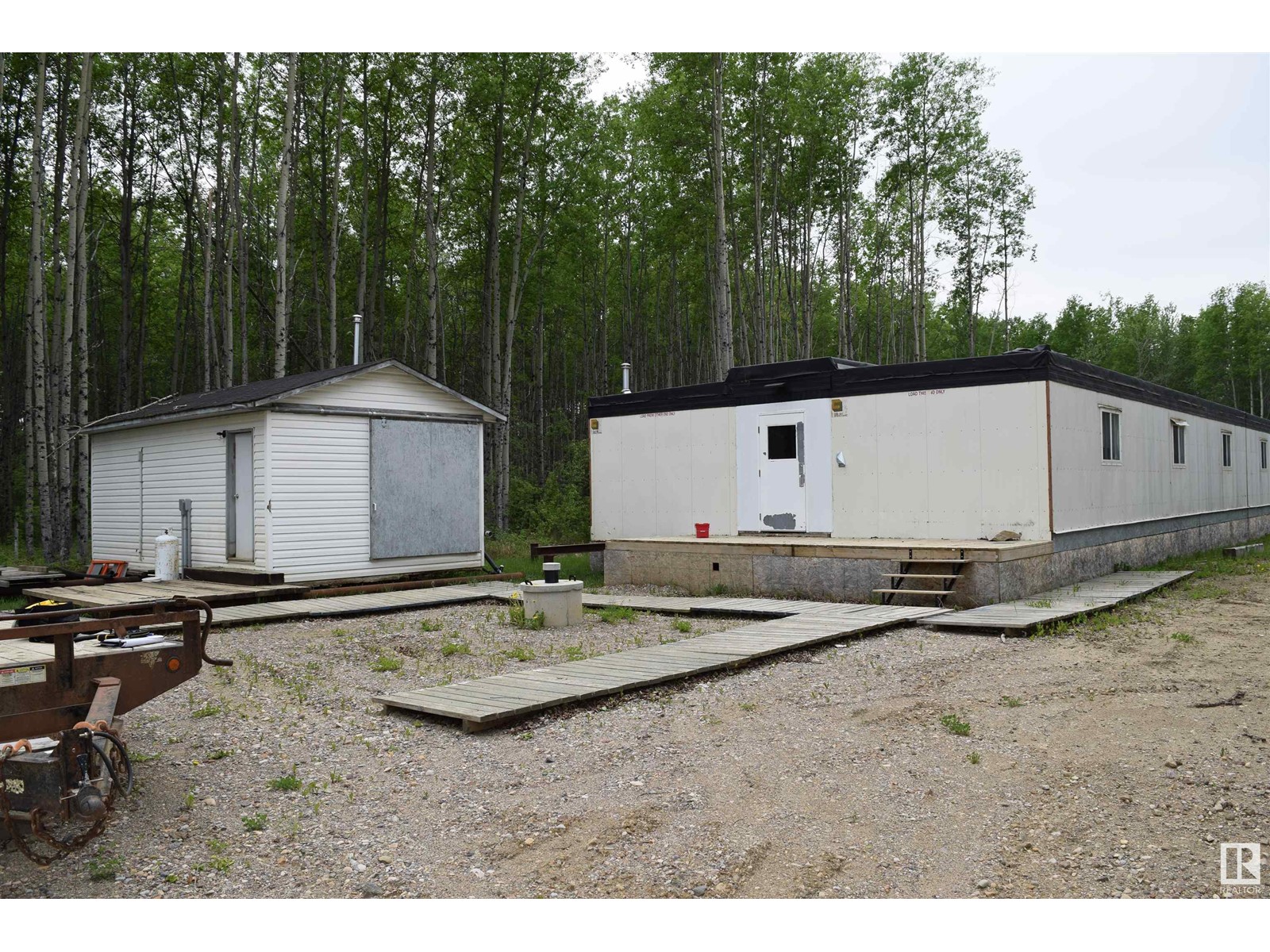 For sale 455 Industrial DR N, Red Earth Creek, Alberta T0G1X0