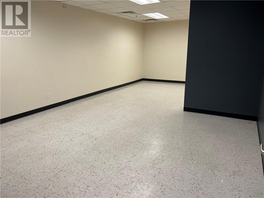 For rent 352 MAIN STREET UNIT202, Hawkesbury, Ontario K6A1A5