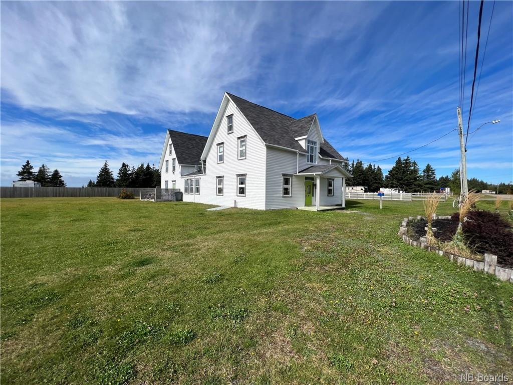 For sale 62 du Parc, PetiteLamèque, New Brunswick E8T2L7 NB080540 REALTOR.ca