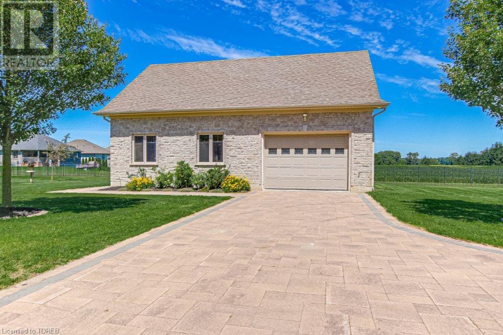 For sale 56130 HERITAGE Line, Straffordville, Ontario N0J1Y0