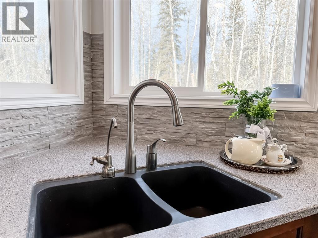 For sale 1 Key Cove Estates 5, Joussard, Alberta T0G1J0 A2014924