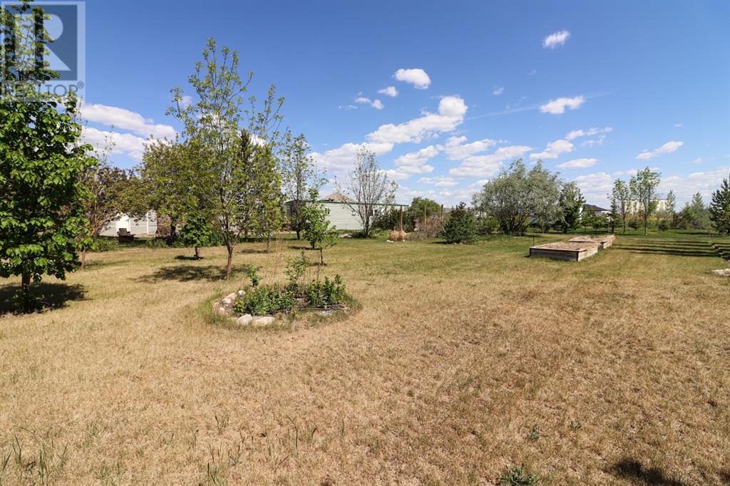 For sale 711 8 Avenue E, Bow Island, Alberta T0K0G0 A1225229 REALTOR.ca