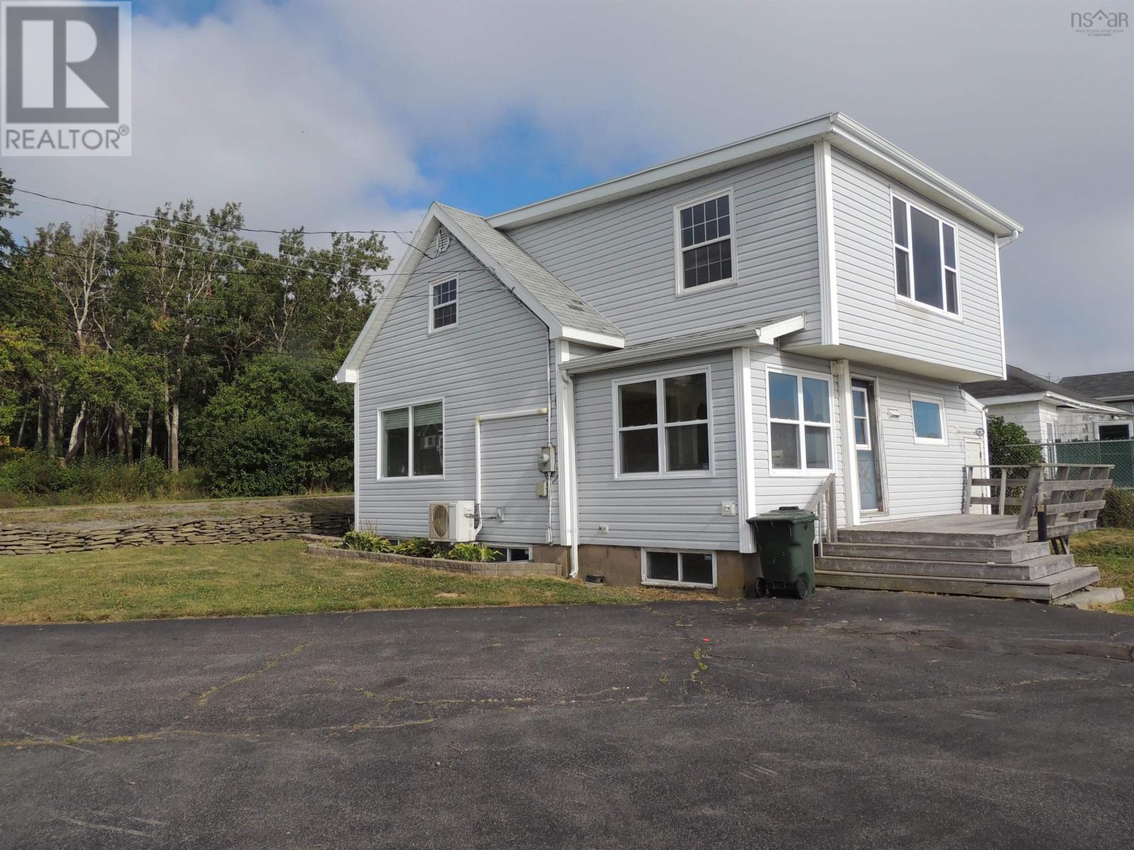 For sale 671 Shore Road, Sydney Mines, Nova Scotia B1V1A2 202213518