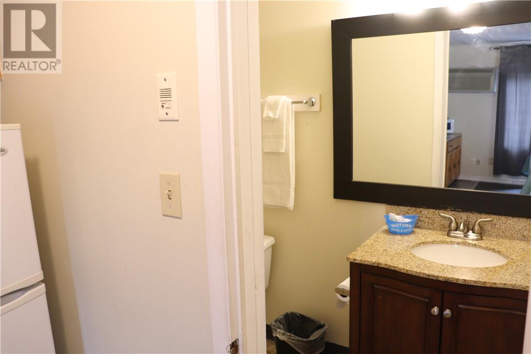 For sale 6165 Weldon ST, Moncton, New Brunswick E1C5V9 M142522