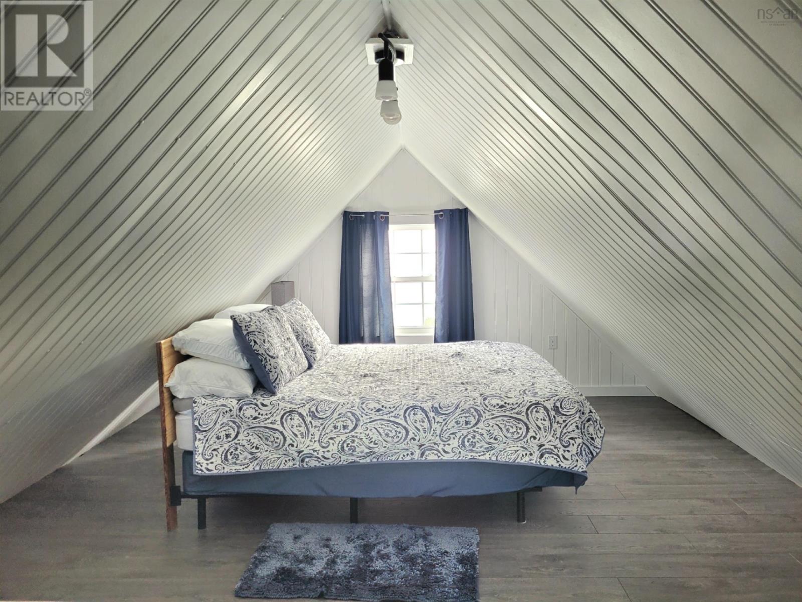 For sale 27 Locke Street, Lockeport, Nova Scotia B0T1L0 202226992