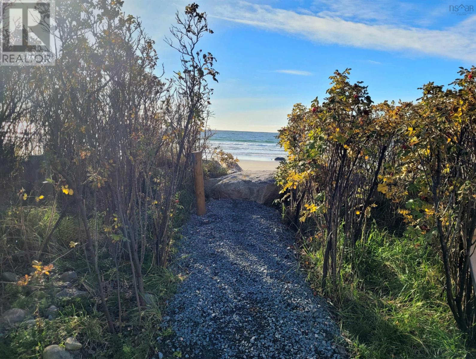 For sale 27 Locke Street, Lockeport, Nova Scotia B0T1L0 202226992