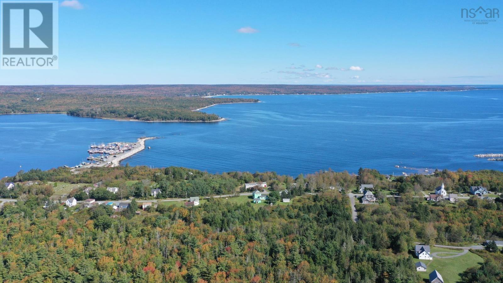 For sale 330 Central Port Mouton Road, Port Mouton, Nova Scotia B0T1T0