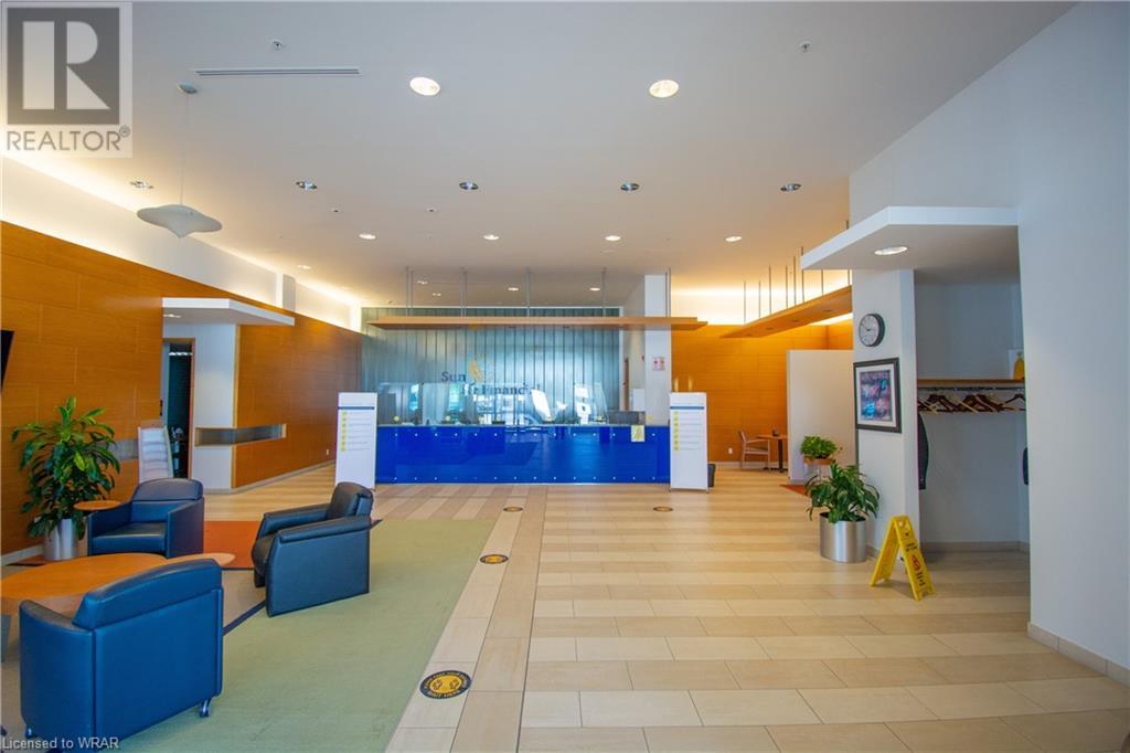 For lease 50 WESTMOUNT Road N, Waterloo, Ontario N2L6N9 40089084