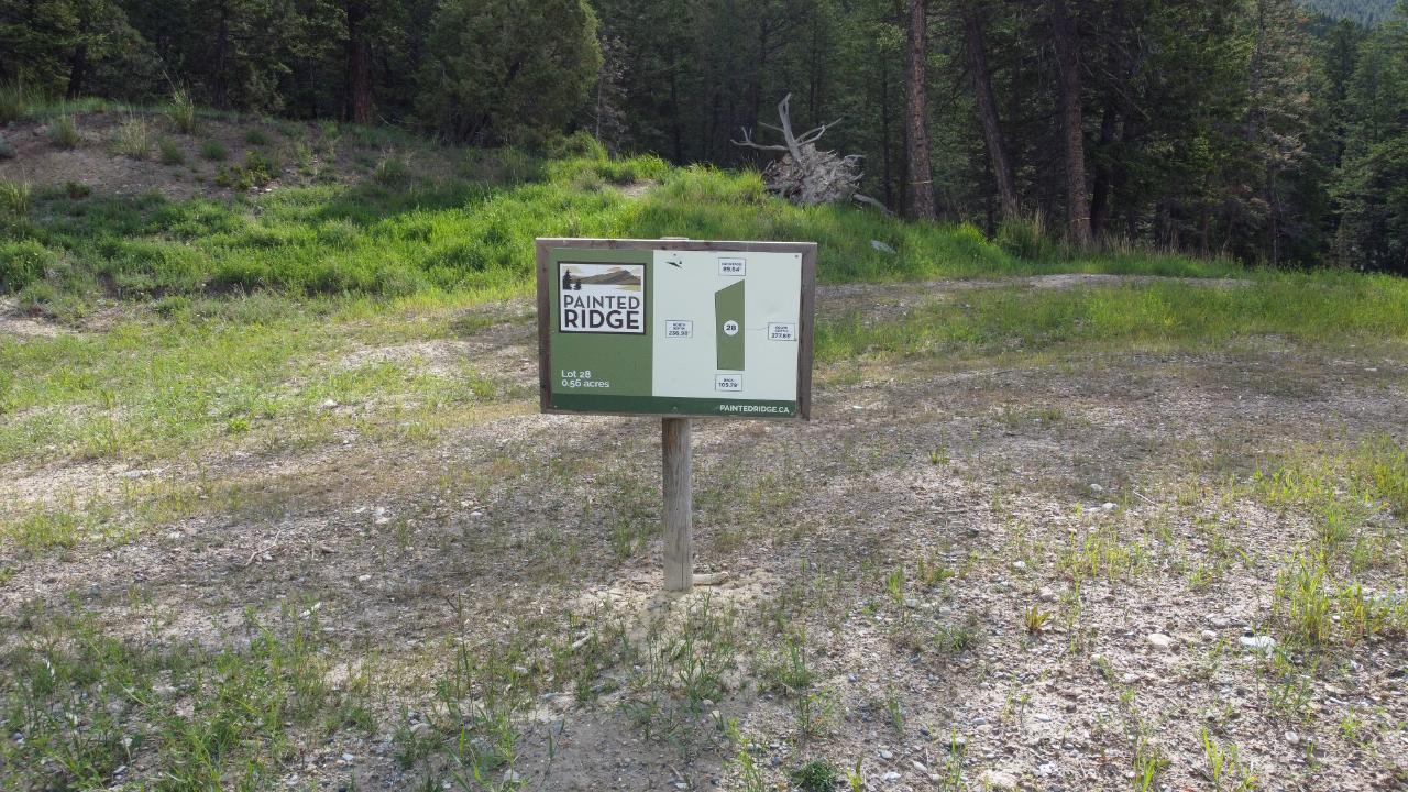 For sale 8692 COTTAGE LANE, Canal Flats, British Columbia V0B1B0 2468944 REALTOR.ca