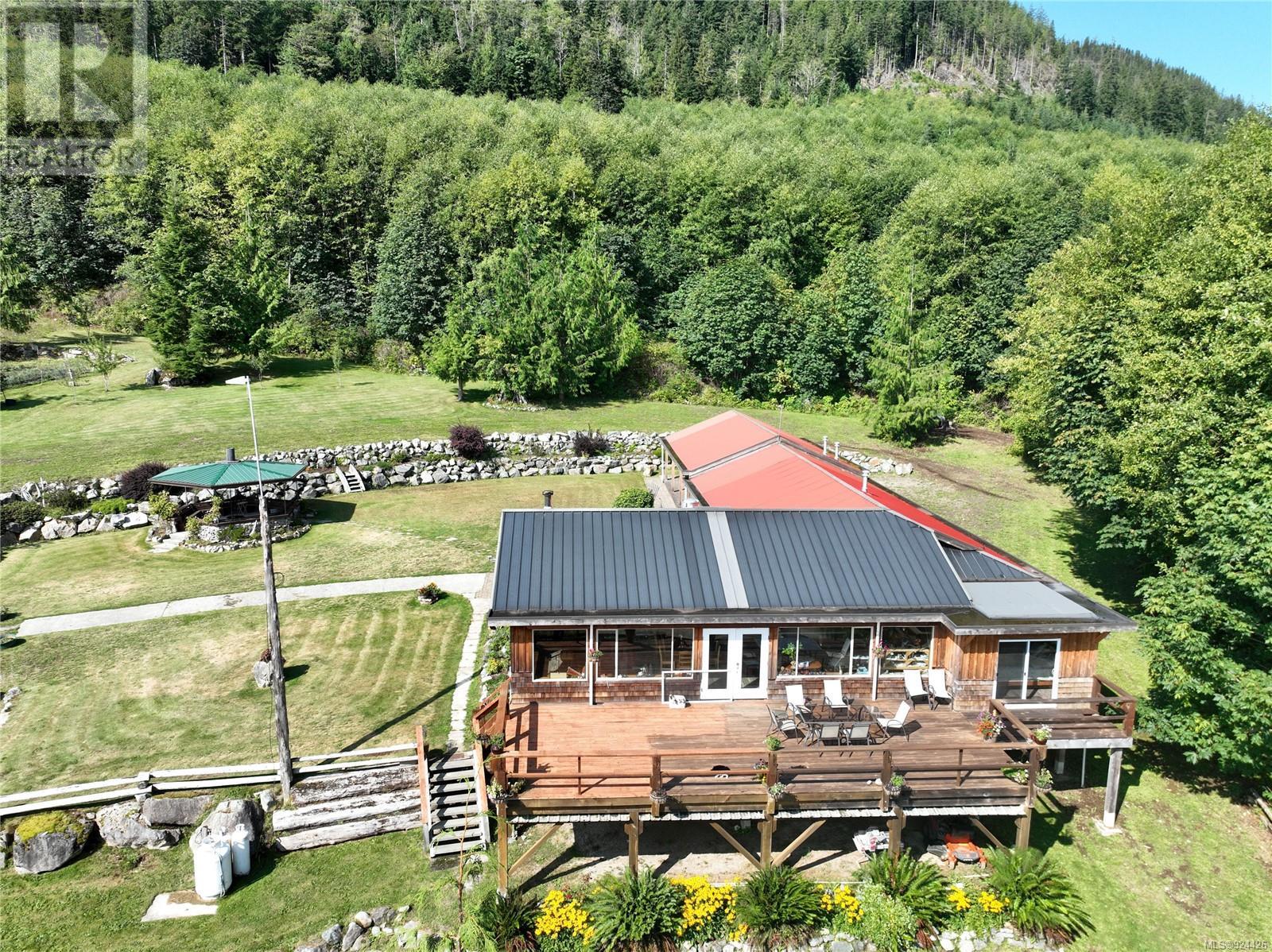 For sale DL1489 Jackson Bay, See Remarks, British Columbia V0P1R0