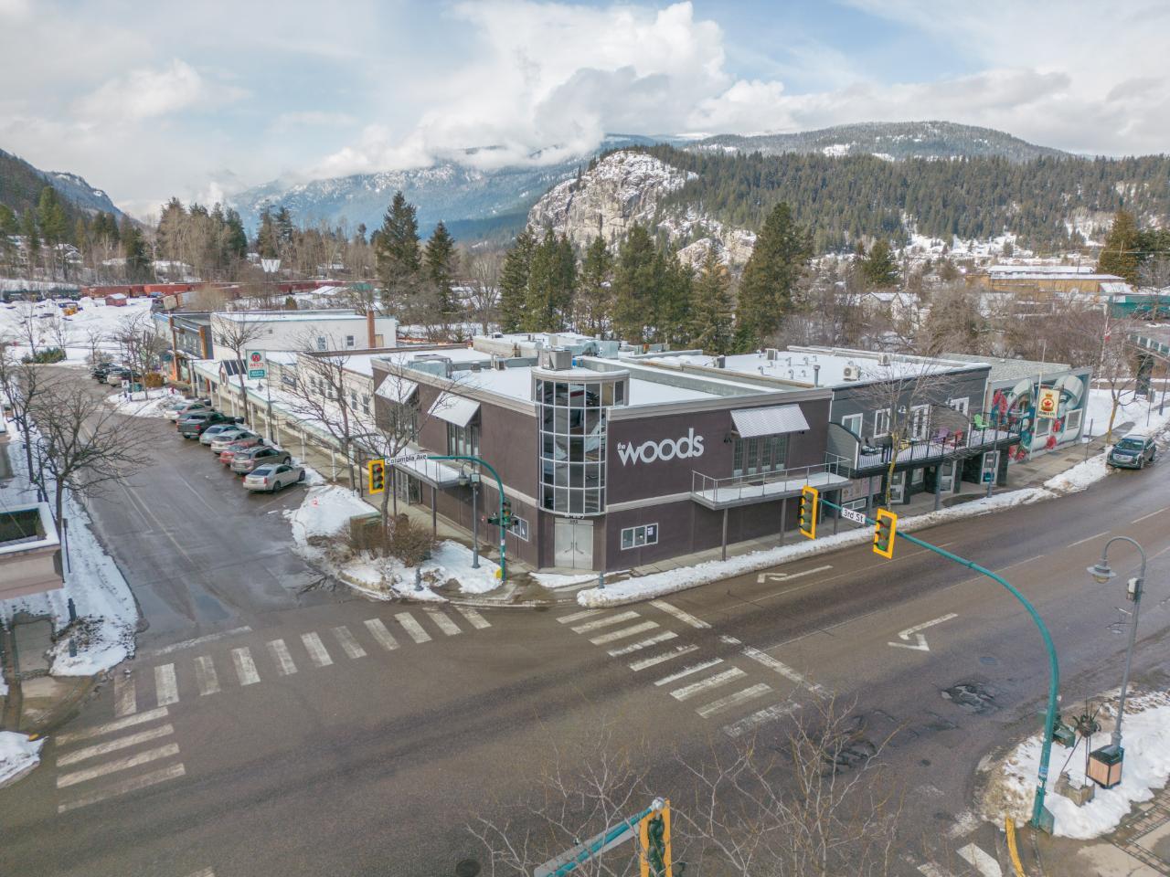 For sale 292 COLUMBIA AVENUE, North Castlegar, British Columbia V1N1G4