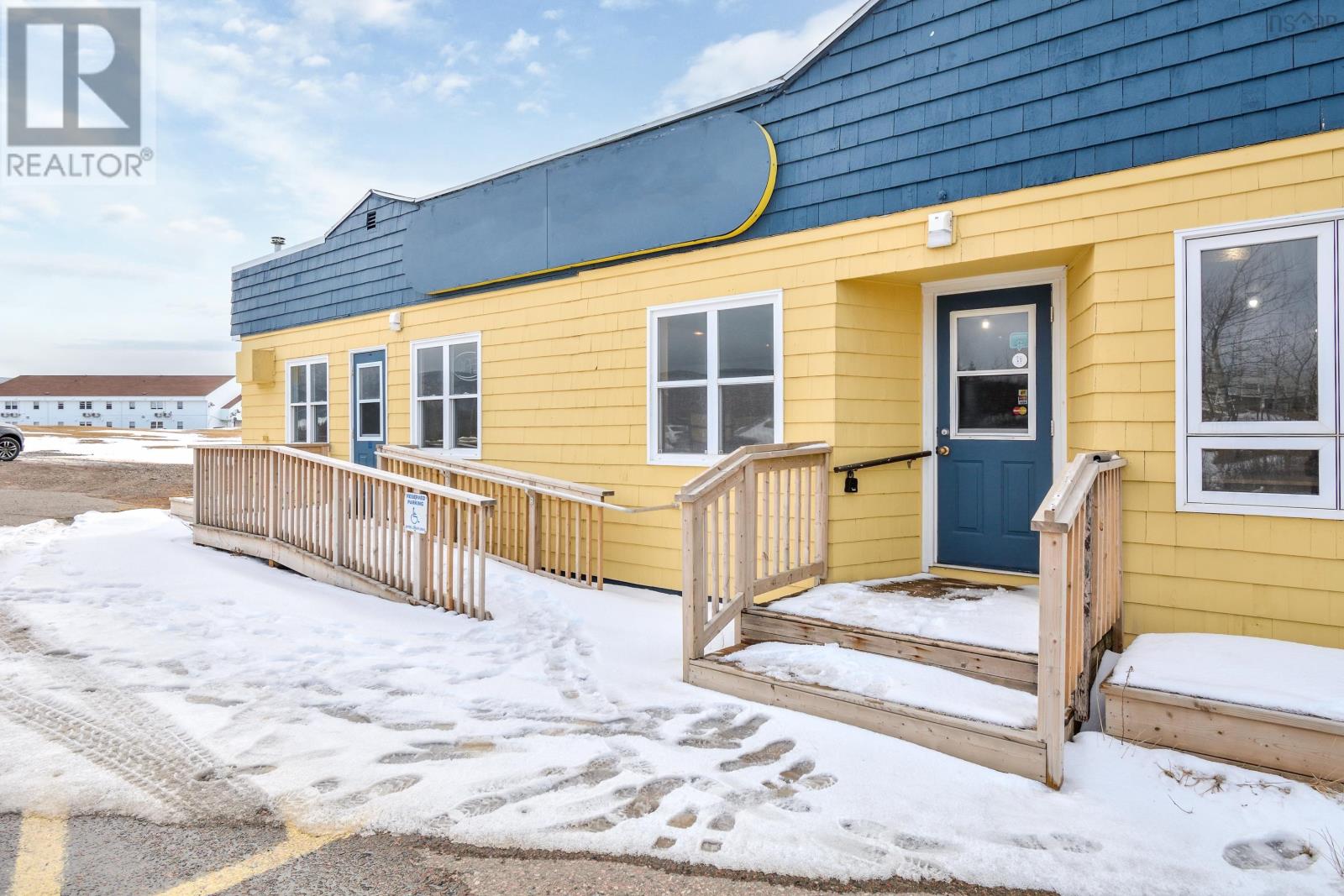 For sale 14925 Cabot Trail Road, Chéticamp, Nova Scotia B0E1H0