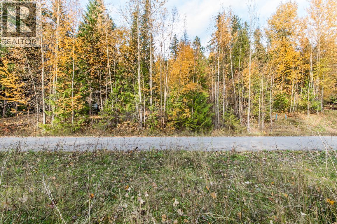 For sale Lot 174 Anglemont Drive,, Anglemont, British Columbia V0E1A0