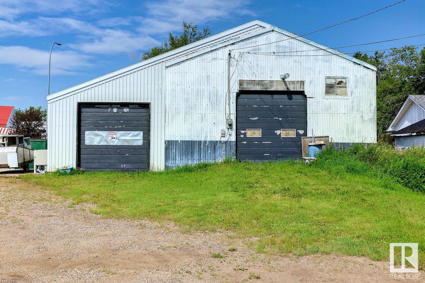 For sale 4807 52 ST, Redwater, Alberta T0A2W0 E4305466 REALTOR.ca
